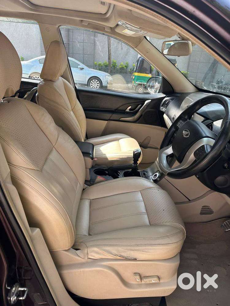 Mahindra Xuv500 2.2 W10, 2015, Diesel