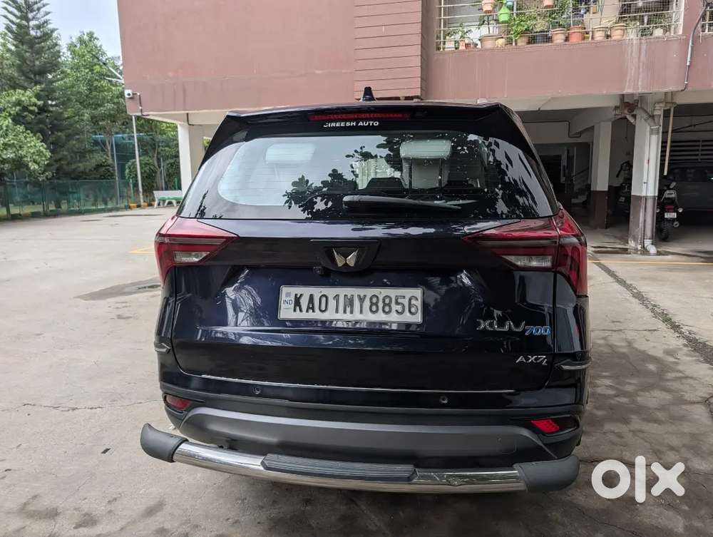 Mahindra Xuv700 2023 Petrol Well Maintained