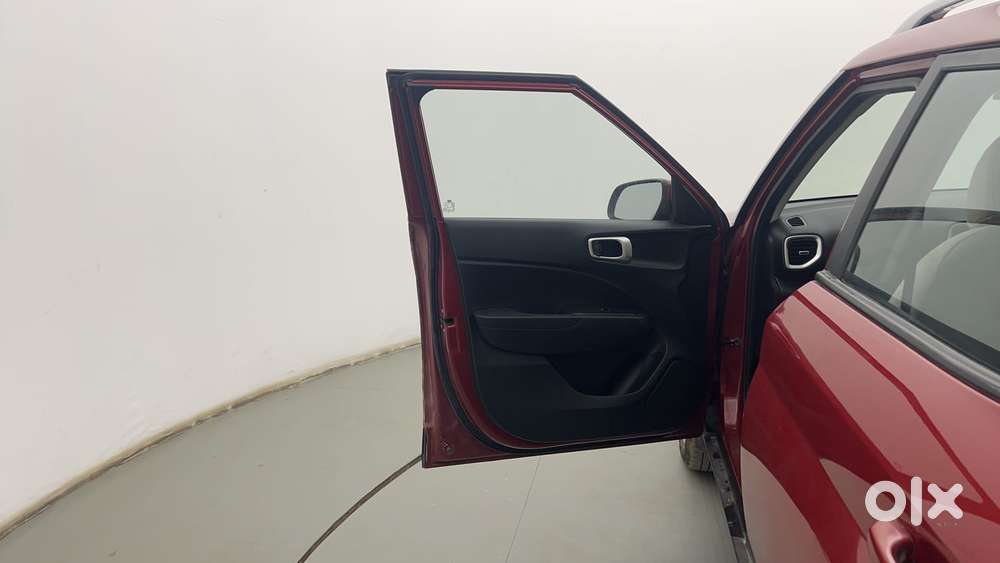 Hyundai Venue [2022-ongoing] 1.2 S, 2022, Petrol