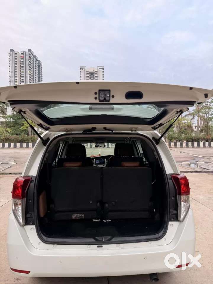 Toyota Innova Crysta [2020-ongoing] 2.4 Zx At 7 Str, 2022, Diesel