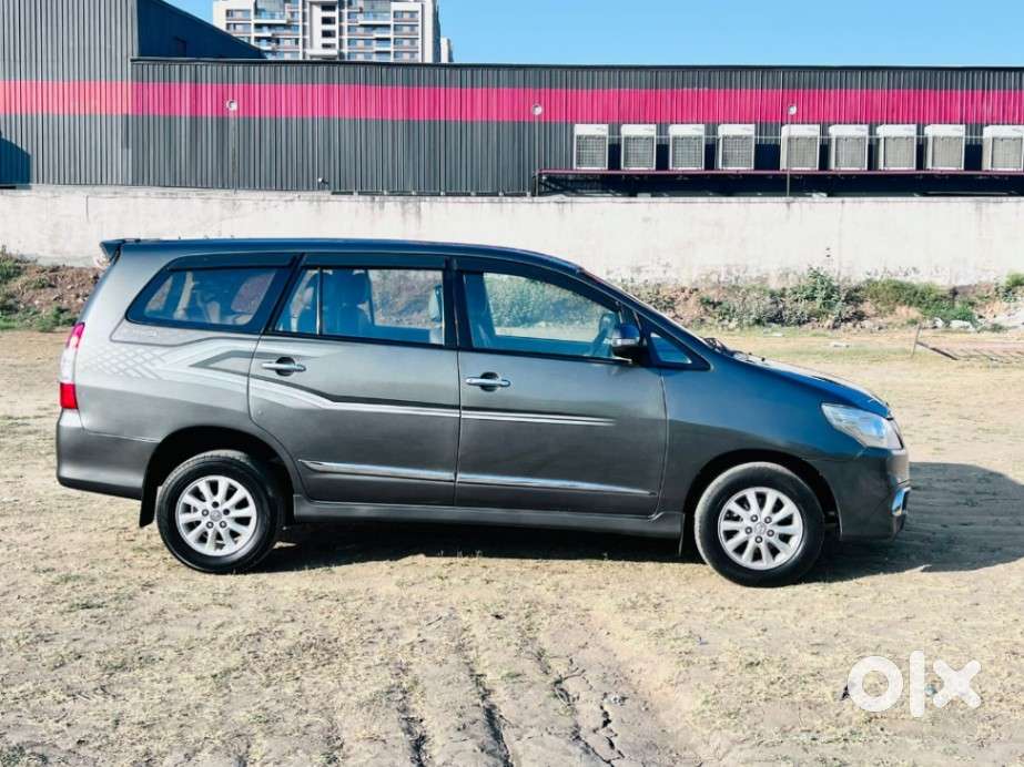 Toyota Innova 2.5 Z Diesel 7 Seater, 2014, Diesel