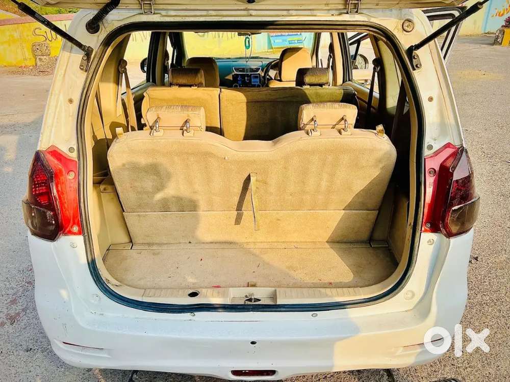 Maruti Suzuki Ertiga 2012