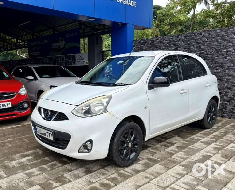 Nissan Micra Xv Cvt, 2017, Petrol