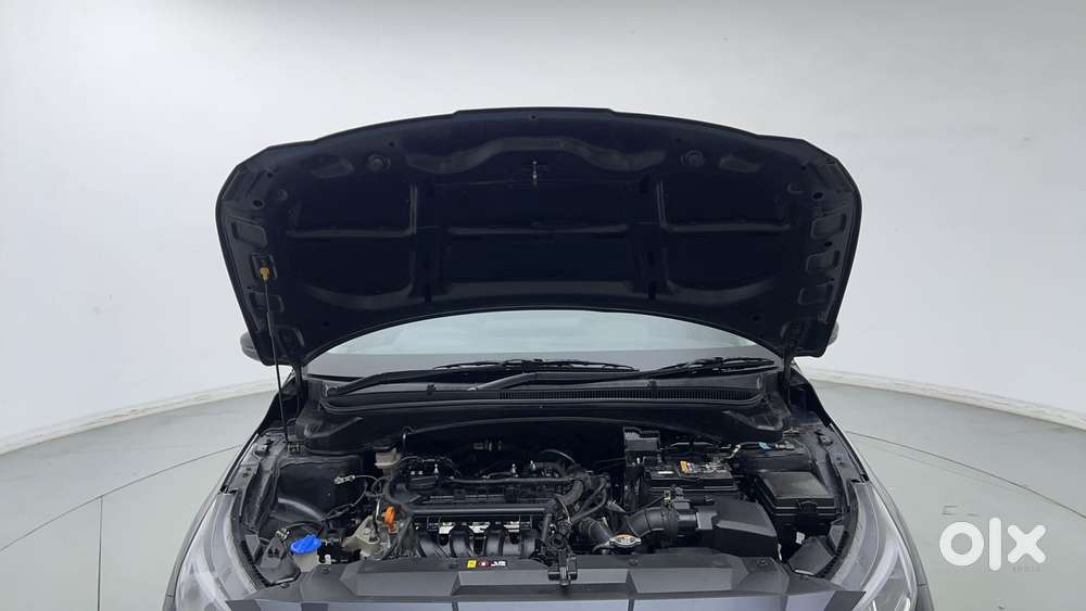 Hyundai New I20 1.2 Asta (o) Mt, 2024, Petrol