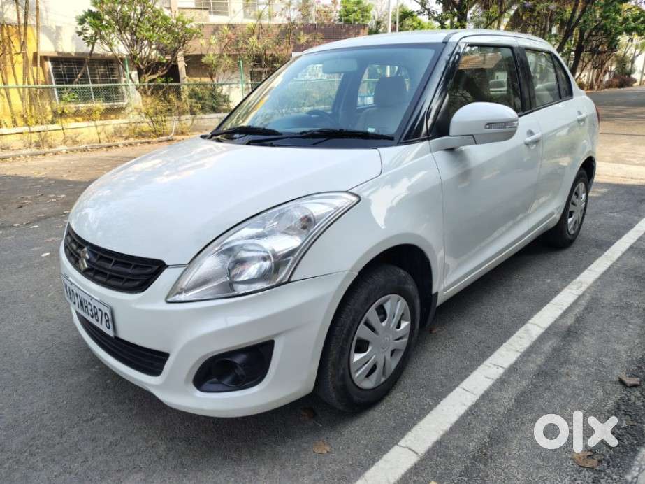 Maruti Suzuki Swift Dzire 1.2 Vxi Bsiv, 2015, Petrol