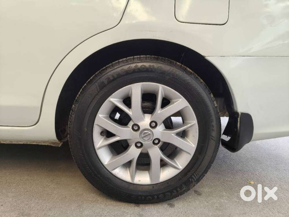 Nissan Sunny Xv D Premium Safety, 2014, Diesel