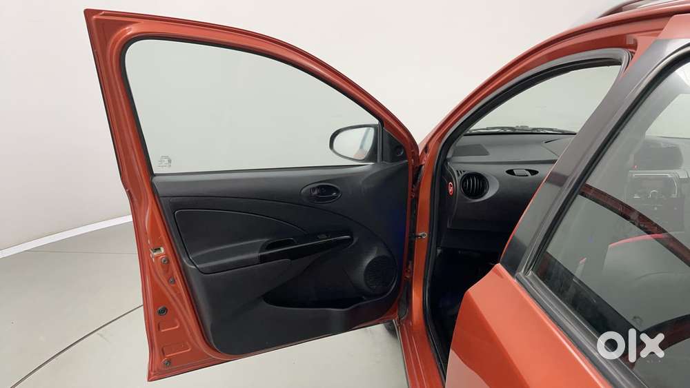 Toyota Etios Cross 1.2l G, 2018, Petrol