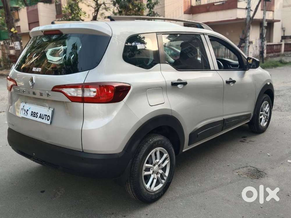 Renault Triber Rxl, 2022, Petrol