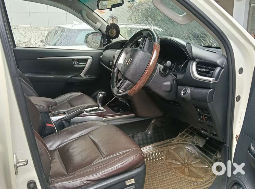 Toyota Fortuner 2017 Diesel Well Maintained