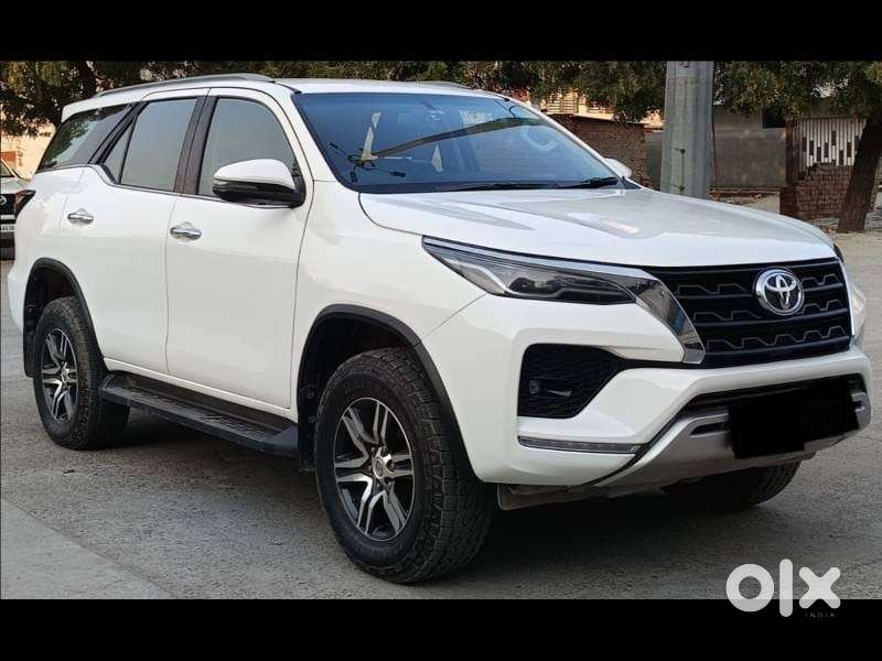 Toyota Fortuner 4x2 Mt 2.8 Diesel, 2023, Diesel