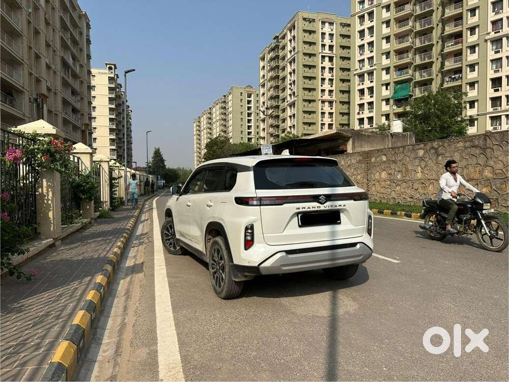 Maruti Suzuki Grand Vitara 2023 Hybrid Manual