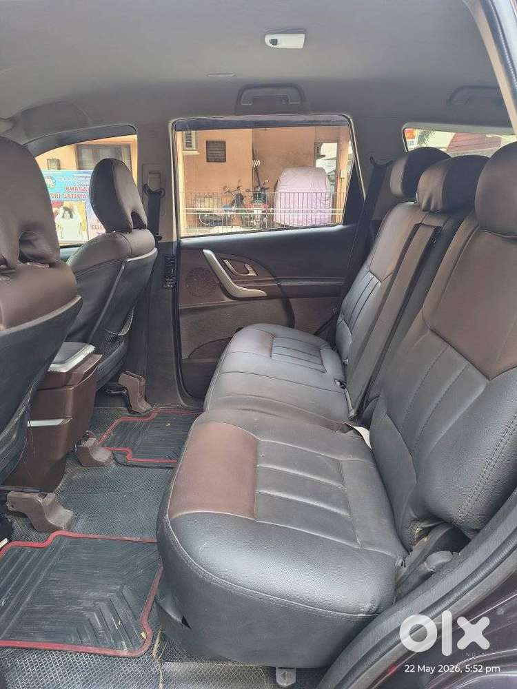 Mahindra Xuv500 W8, 2017, Diesel