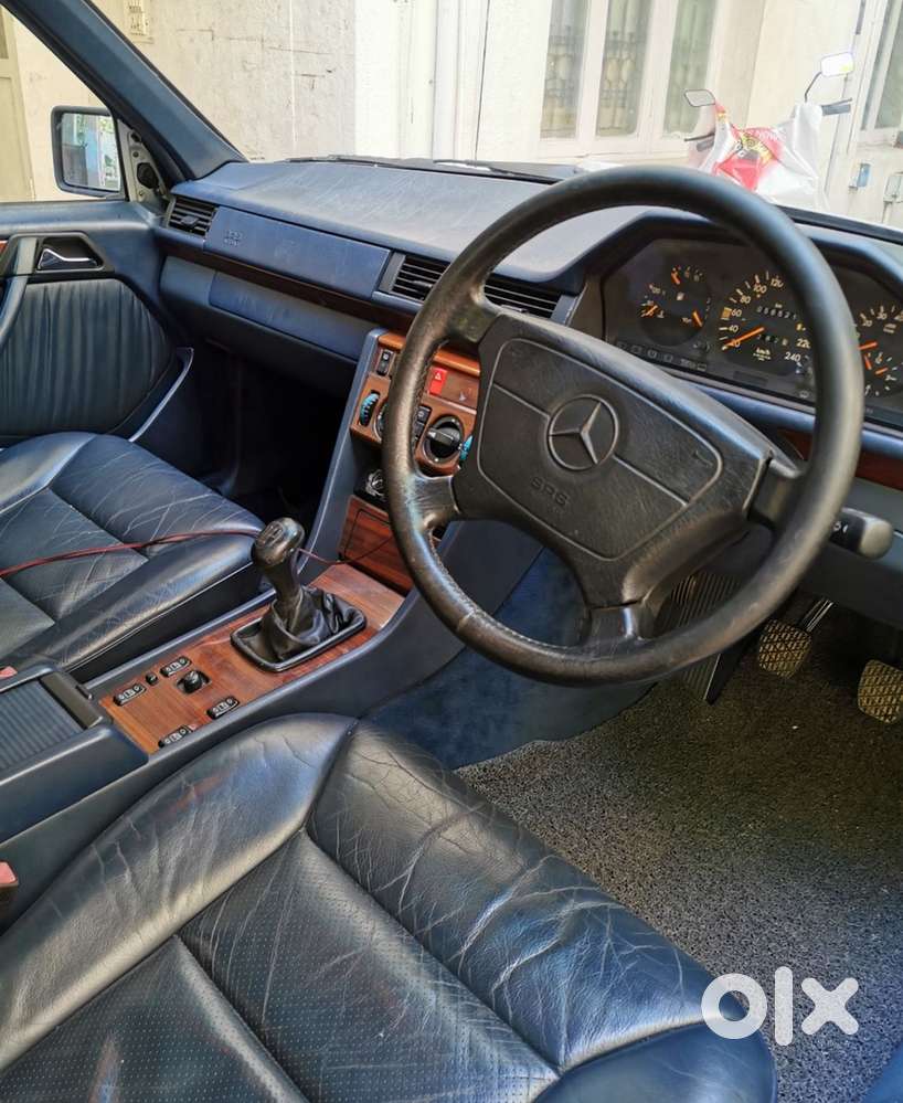 Mercedes-benz W124 E220 1996
