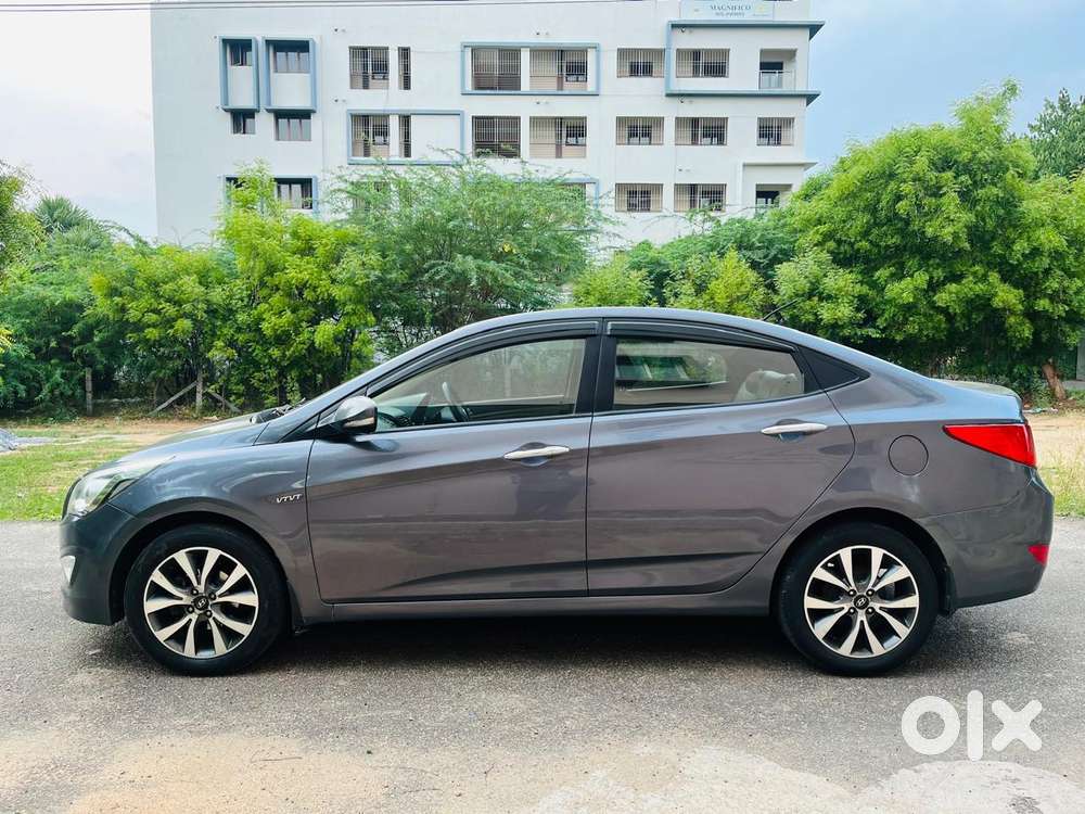 Hyundai Verna, 2015, Petrol