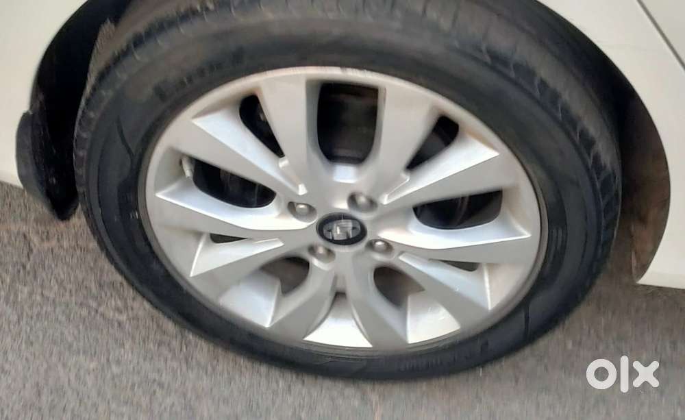 Hyundai Verna Fluidic 1.6 Crdi Sx Opt, 2013, Diesel