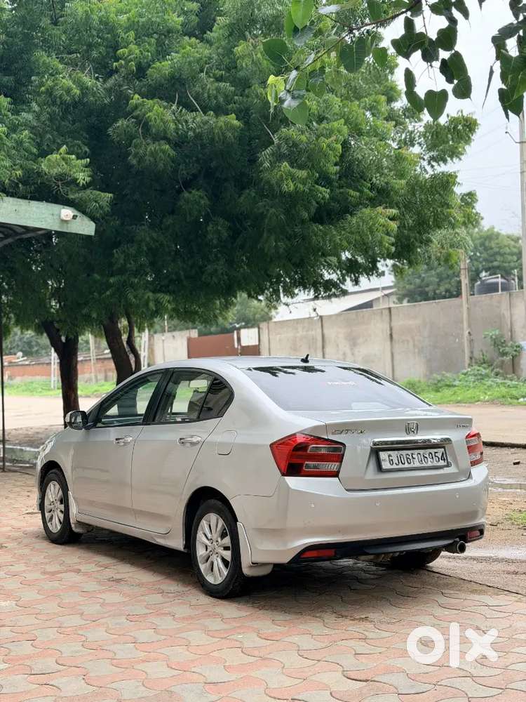 Honda City Hybrid Ehev 2013 Cng & Hybrids 100000 Km Driven