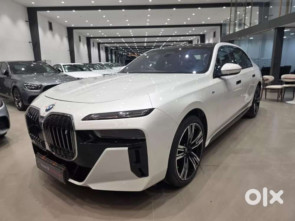 Bmw I7, 2023, Electric