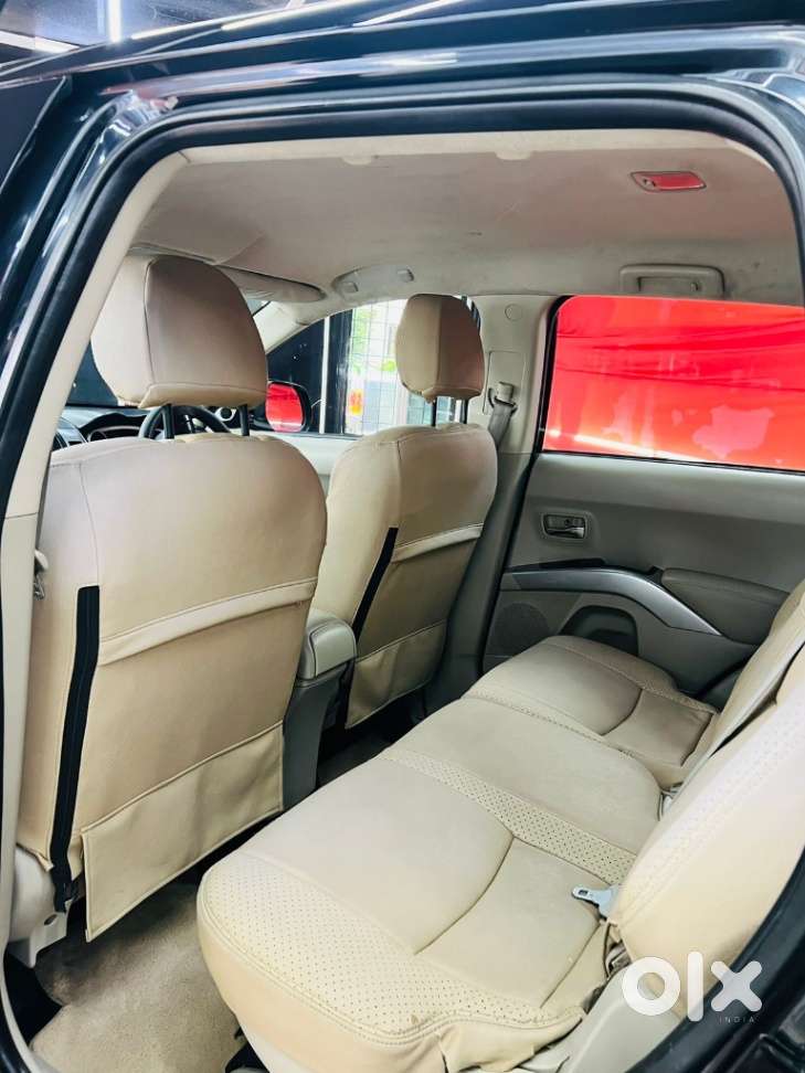 Mitsubishi Outlander 2.4 Mivec, 2009, Petrol