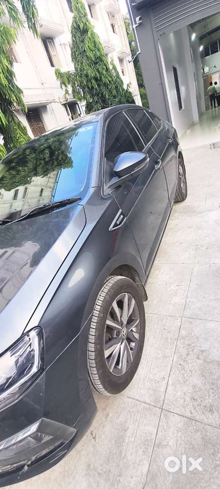 Skoda Slavia 1.0 Tsi Style At, 2022, Petrol