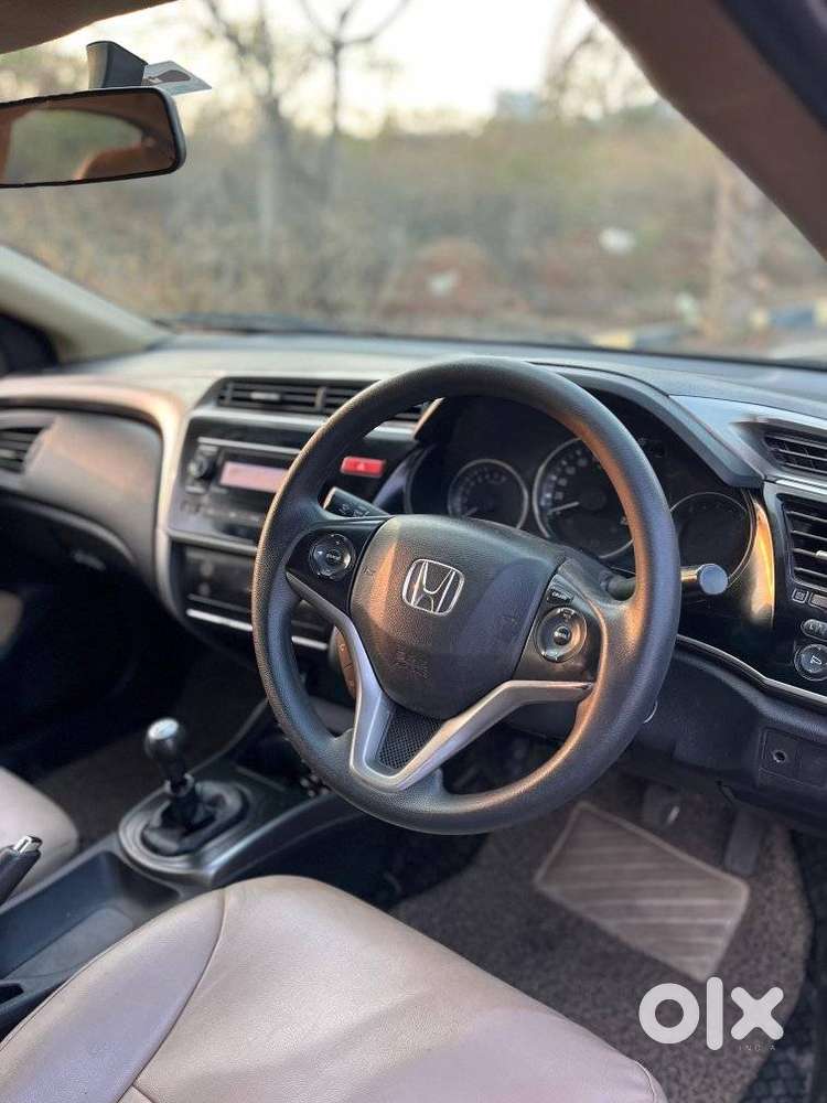 Honda City 2014-2015 I Vtec Sv, 2015, Petrol