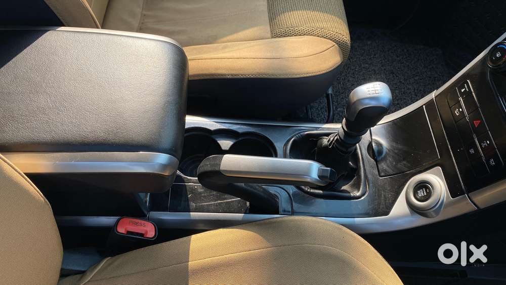 Mahindra Xuv500 W9, 2018, Diesel