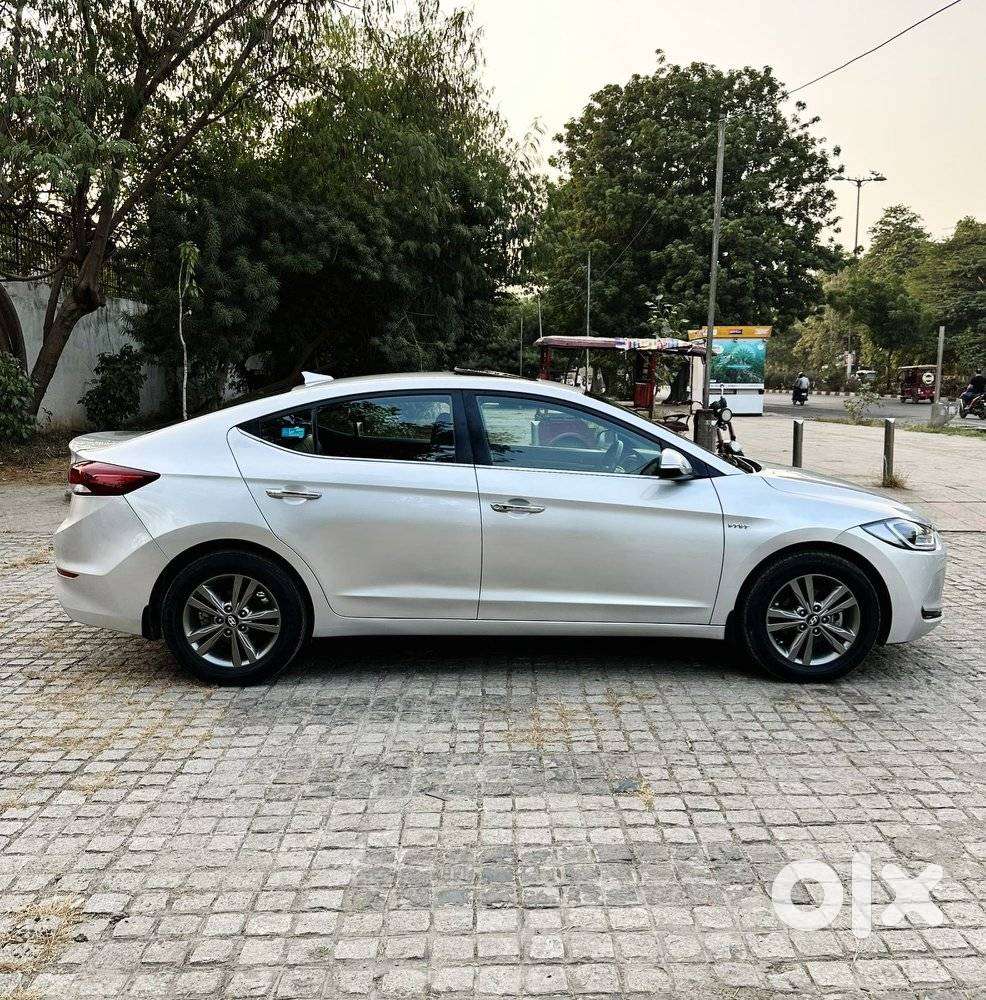 Hyundai Elantra 1.6 Sx Option At, 2016, Petrol