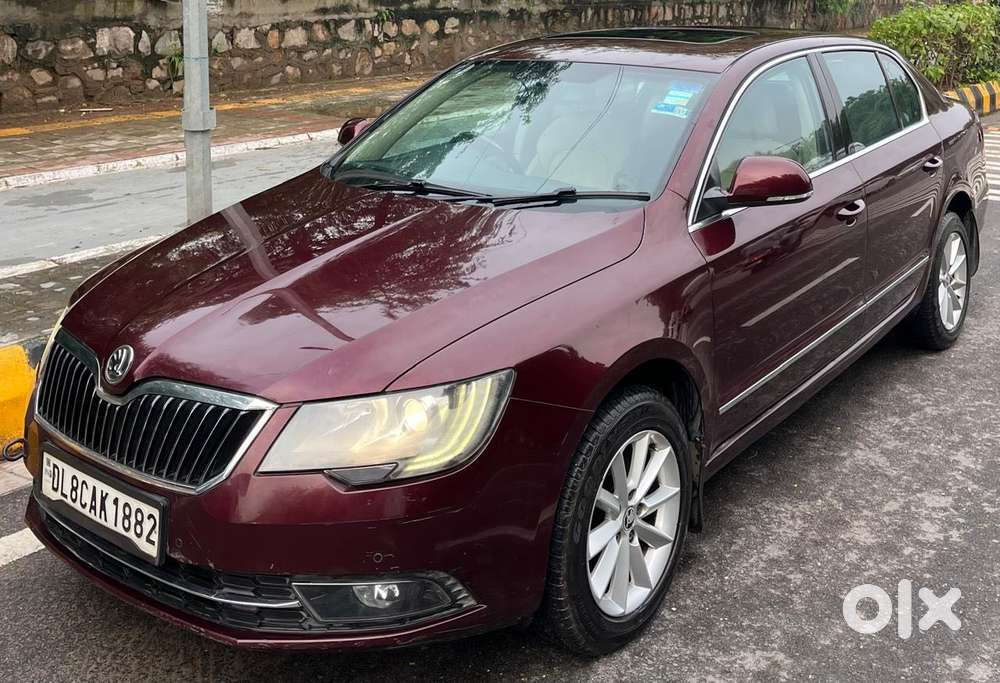 Skoda Superb Elegance 1.8 Tsi At, 2015, Petrol