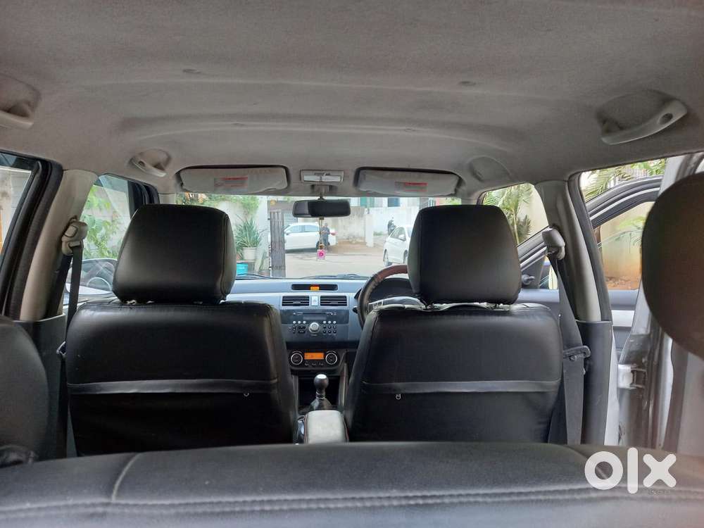 Maruti Suzuki Swift Vvt Zxi, 2010, Petrol