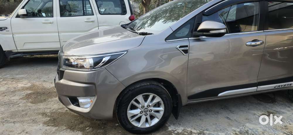 Toyota Innova Crysta 2.4 Gx Mt 8s, 2016, Diesel