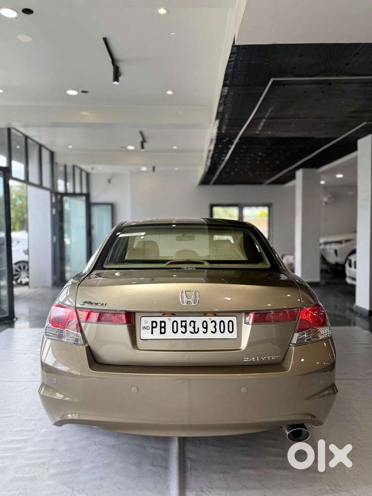 Honda Accord 2.4 Automatic, 2010, Petrol