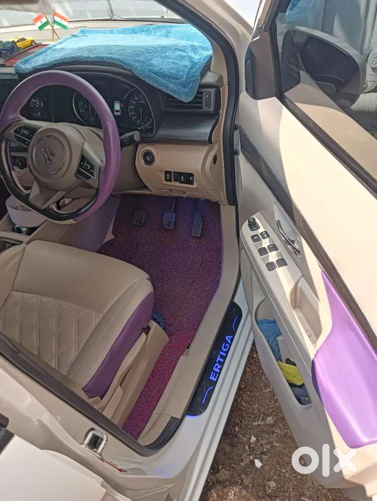 Maruti Suzuki Ertiga Zxi 2022 - Manual Petrol
