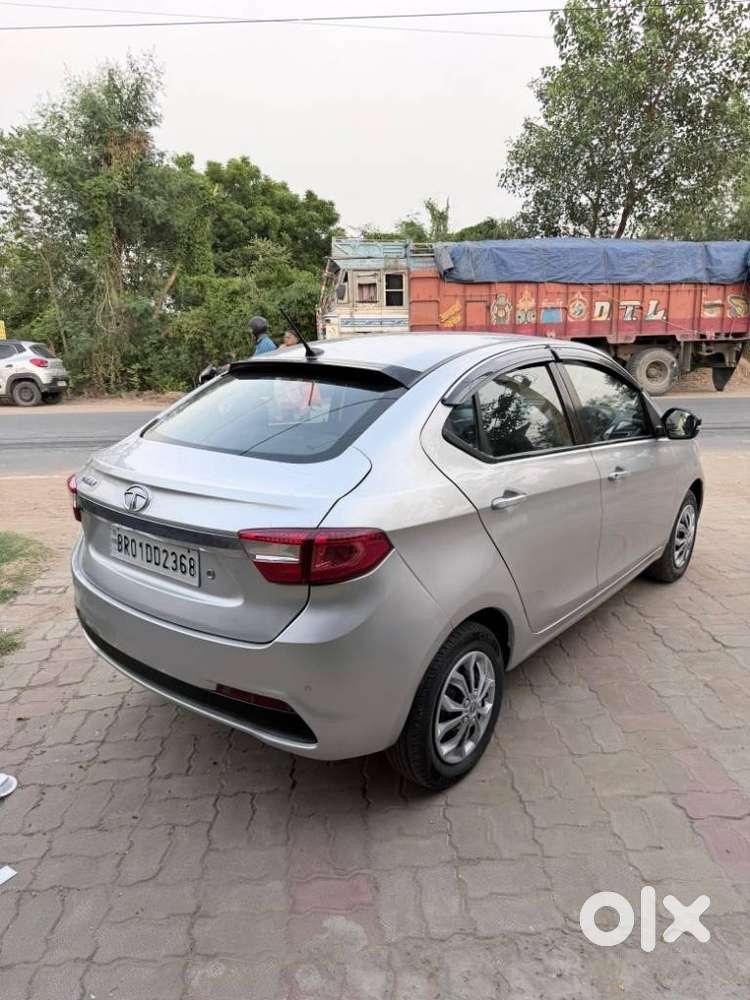 Tata Tigor 1.2 Revotron Xt, 2017, Petrol