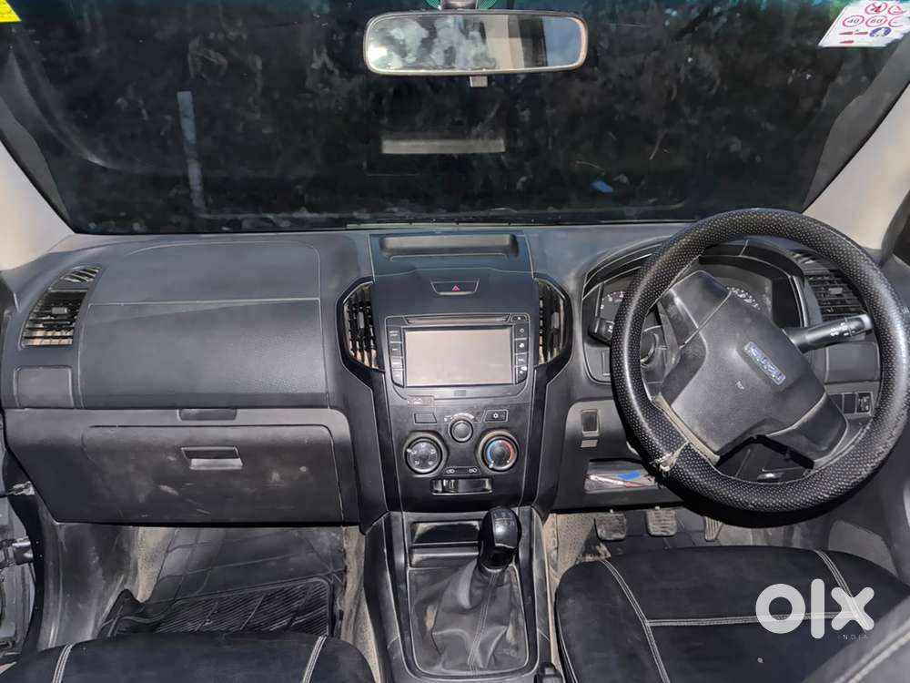 2017 Isuzu D-max Year