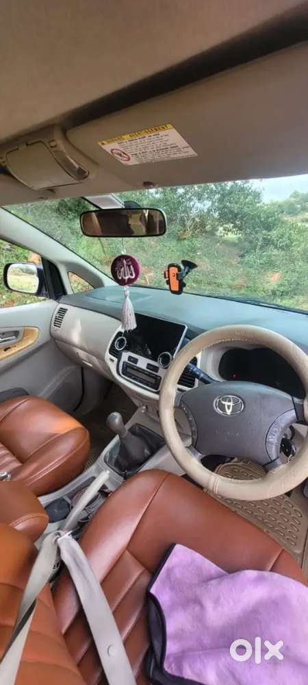 Toyota Innova 2.0 Vx 2010