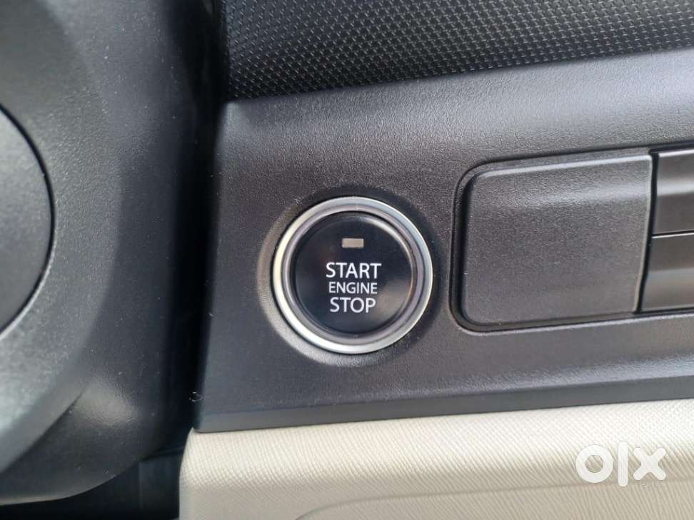 Tata Altroz 1.2 Xza Plus, 2023, Petrol