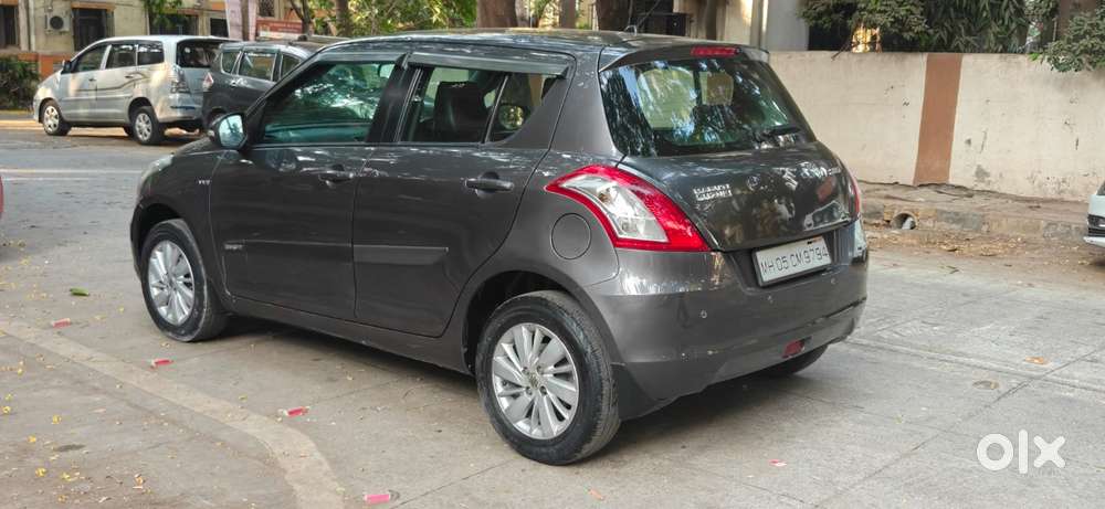 Maruti Suzuki Swift Vvt Zxi, 2016, Petrol