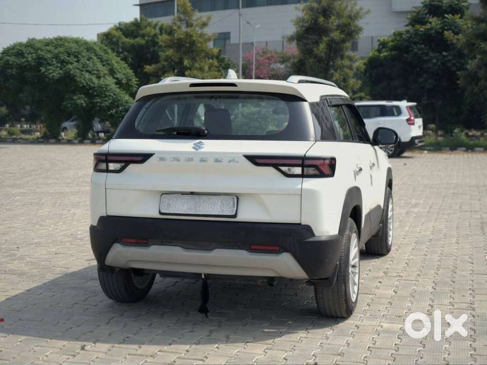 Maruti Suzuki Brezza 1.5 Zxi Smart Hybrid, 2023, Petrol