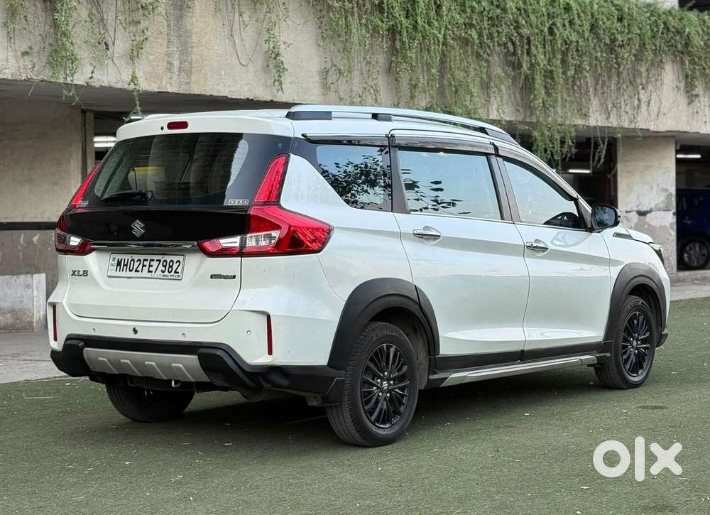 Maruti Suzuki Xl6 1.5 Zeta At, 2019