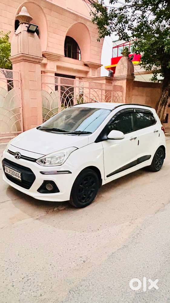 Hyundai Grand I10 Sportz (petrol) – October 2013 Model