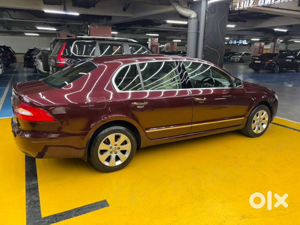 Company Owned  100 Percent Original Kms