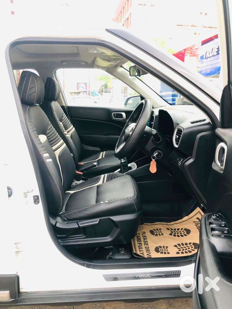 Hyundai Venue 1.0 Sx Turbo Imt, 2022, Petrol