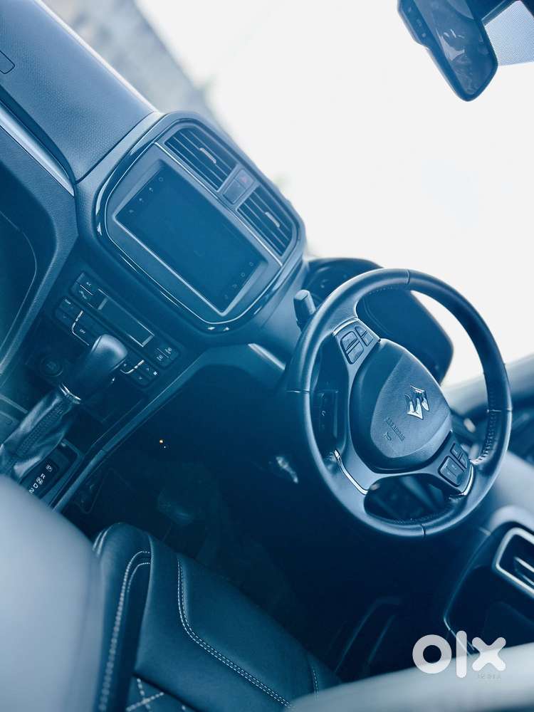 Maruti Suzuki Brezza Zxi Plus At, 2022, Petrol