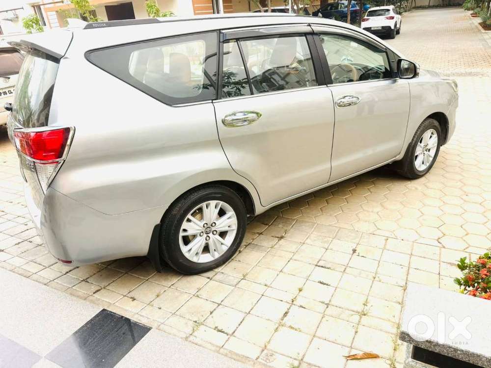 Toyota Innova Crysta 2018