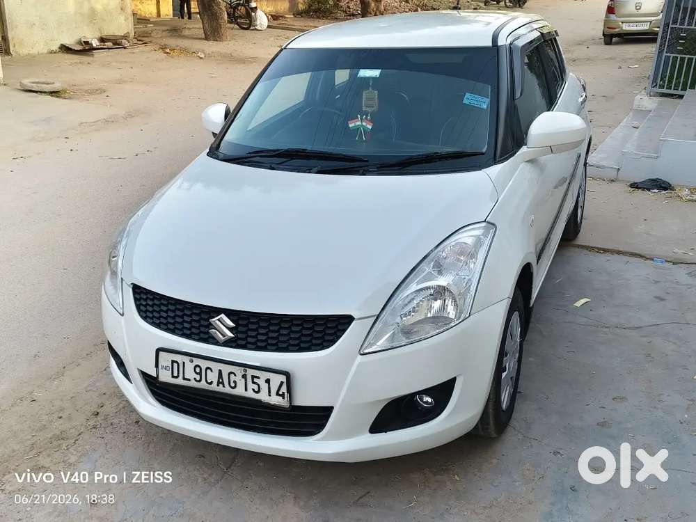 Maruti Suzuki Swift 2012 Cng & Hybrids 112000 Km Driven