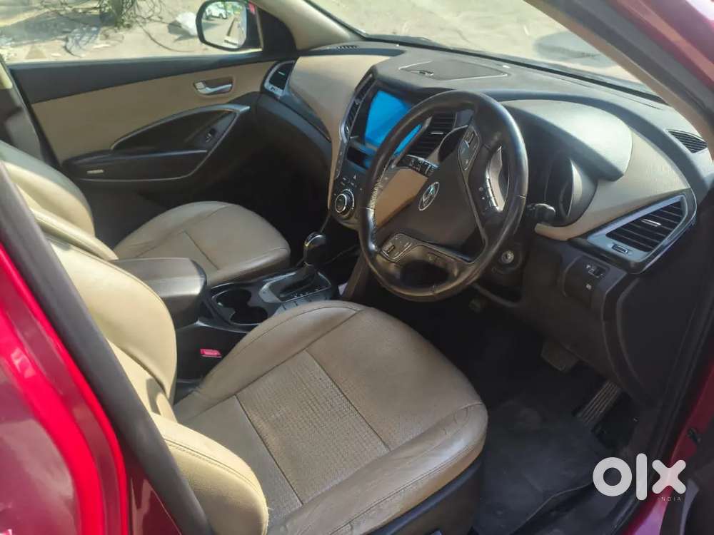 Hyundai Santa Fe Diesel 2015 Excellent Condition