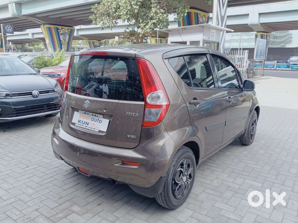 Maruti Suzuki Ritz Vxi, 2012, Petrol
