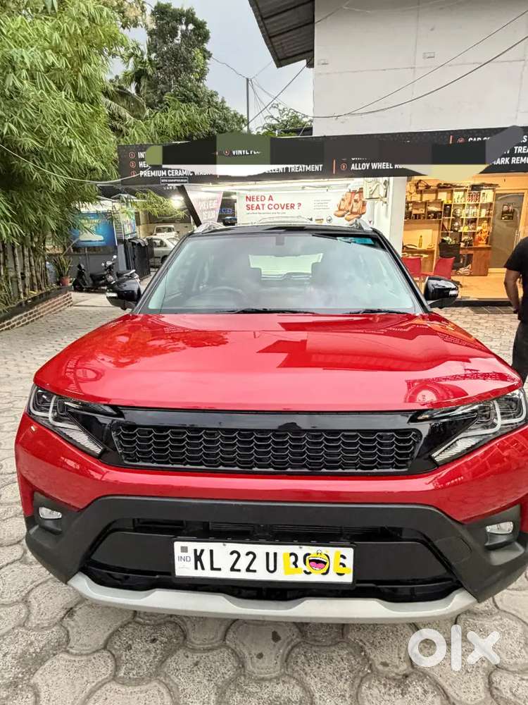 Brezza 2025 Smart Hybrid Petrol 7000 Km Driven Automatic Full Option