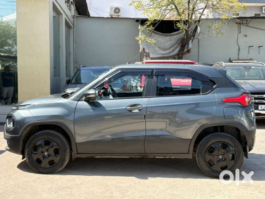 Tata Punch Accomplished, 2023, Petrol