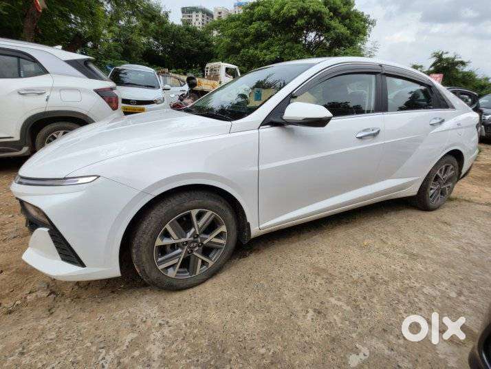 Hyundai Verna 1.5 Sx Petrol Mt, 2023, Petrol