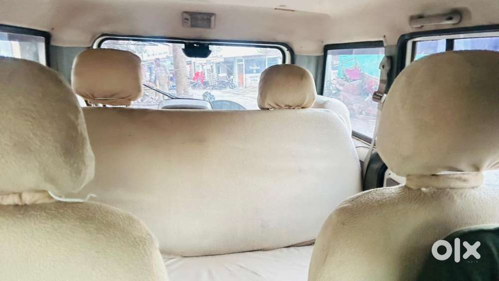 Mahindra पेट्रोल डीज़ल 2017